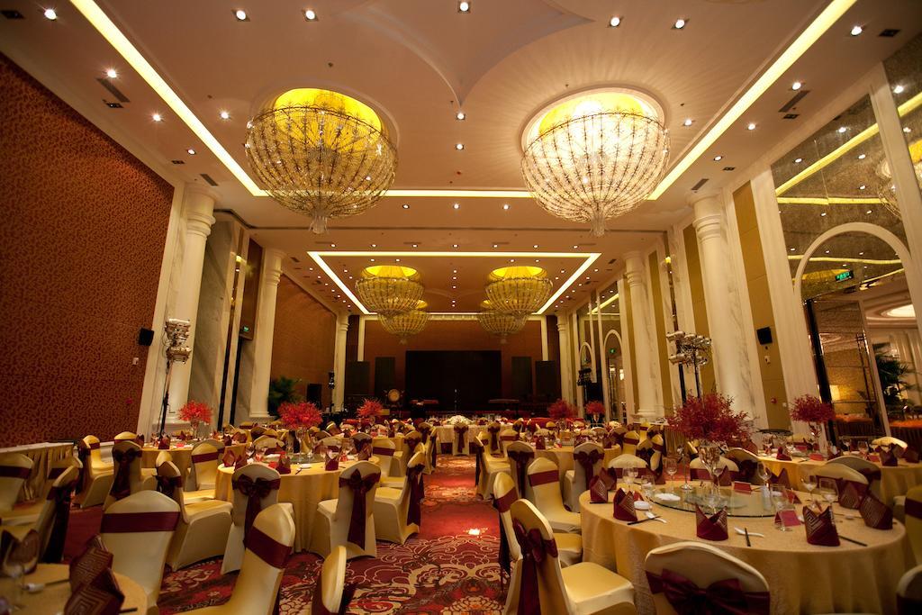 Wuhan Oriental Jianguo Hotel エクステリア 写真